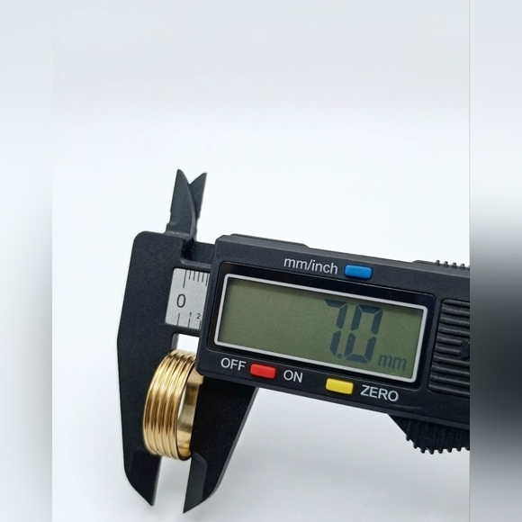 Gold Ribbed Grooved Band Ring Stainless Steel Men’s Women’s Size 11 - Picture 4 of 4